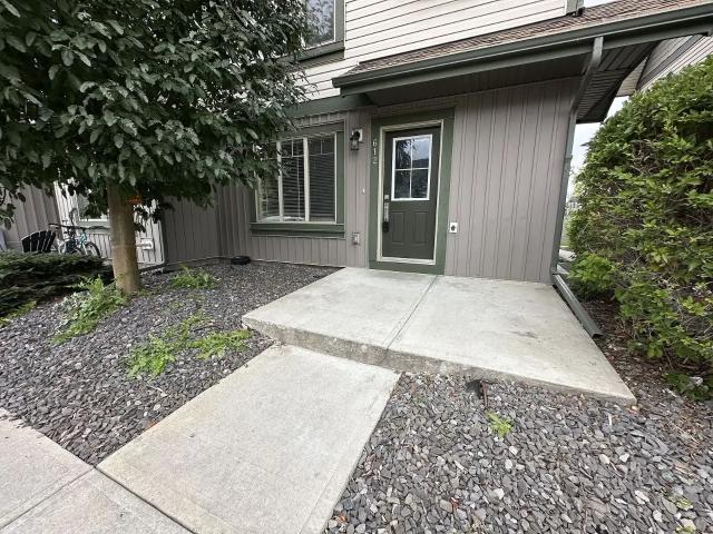 2B/2B Stckd Townhome in Copperfield each level having its own living room IP061 — 2 Bedrooms Townhouse