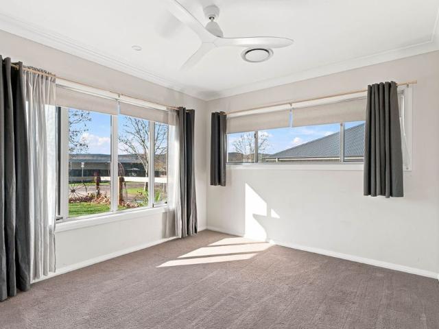 2B RACECOURSE DRIVE
