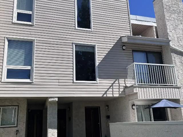 2Bed 1Bath townhome in Varsity! — 2 Bedrooms Townhouse