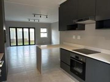 2bed 2.5bath duplex, in a brand new.