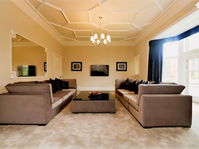 2Bedrooms, 3Bathrooms