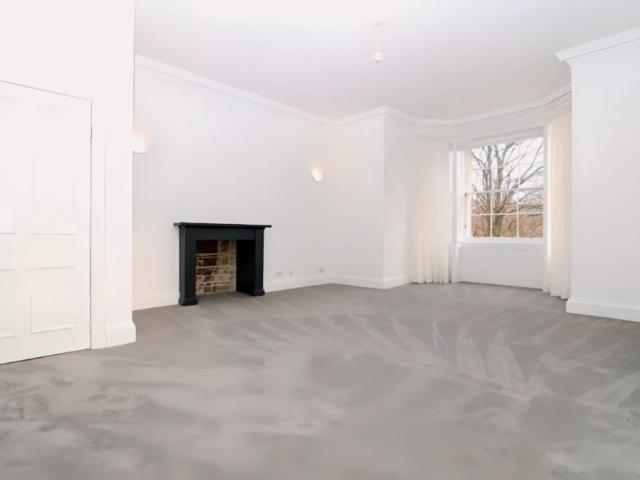 2Bedrooms, 1Bathrooms