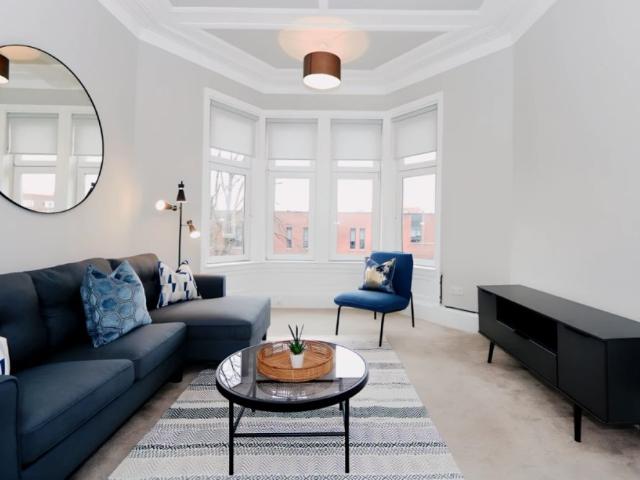 2Bedrooms, 1Bathrooms