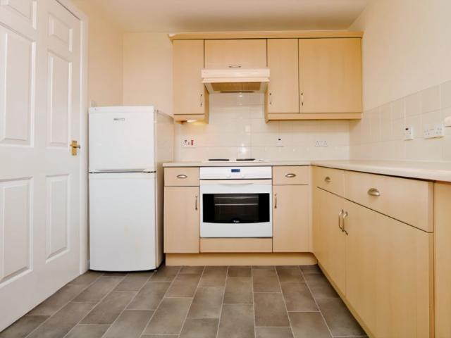 2Bedrooms, 2Bathrooms