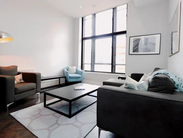 2Bedrooms, 2Bathrooms