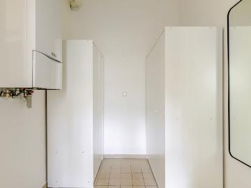 2BR | Alsergrund, elevator, nr Votivkirche, Vienna Amsterdam Apartments for Rent