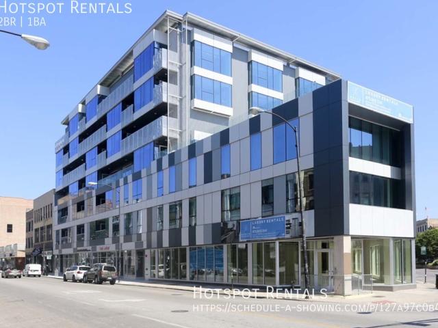 2BR at 1241 N Milwaukee, Unit 306