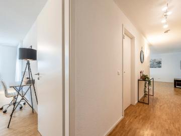 2BR Design Apartment LOUIS I Parking I Balcony I Mercedes Benz I Family friendly, Boblingen Amsterdam Apartments for Rent