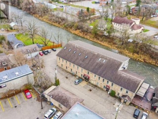 2D 160 St David Street S, Centre Wellington Fergus, ON, N1M 2L4 house for lease | Listing ID X13752 | Royal LePage
