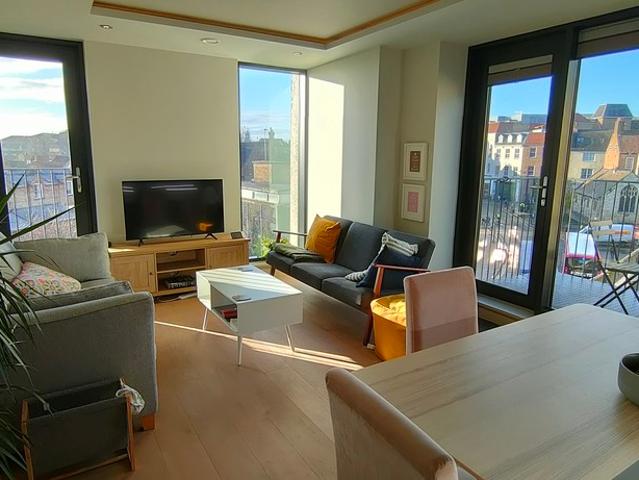 2D Stonebow House for renting CJ Property