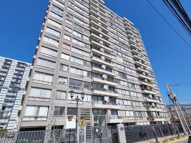 2Hab amplias, 1Bañ, Fuenzalida Urrejola 125