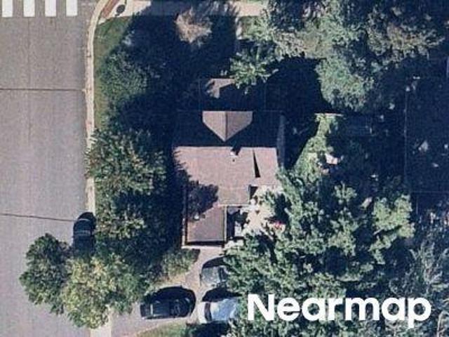2nd Ave NW