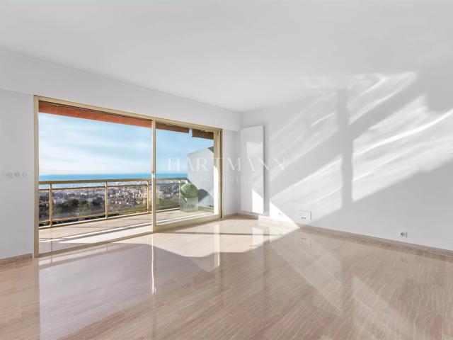 Le Cannet residentiel: 2 pièces, terrasse vue mer panoramiq. 56m² Le Cannet