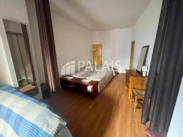 2P balcon proche Cours Saleya