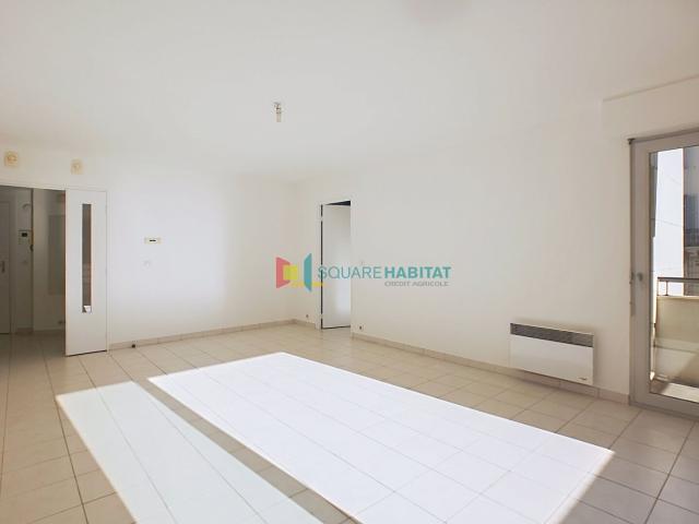 2P De 57m² Residence De Standing Place De Gaulle Antibes. 58m² Antibes