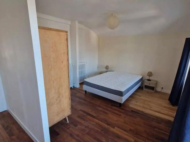 2P meublé 40 m² 5 min RER