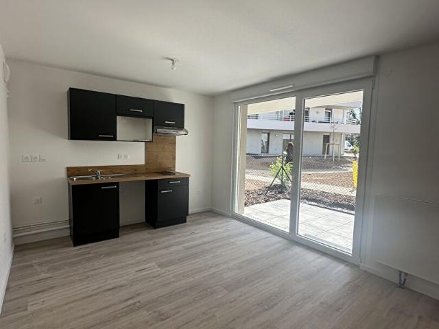 2p récent Terrase jardin Et Parking