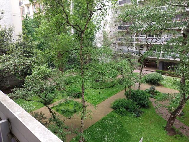 2pièces refait à neuf 45.92m2 balcon et parking