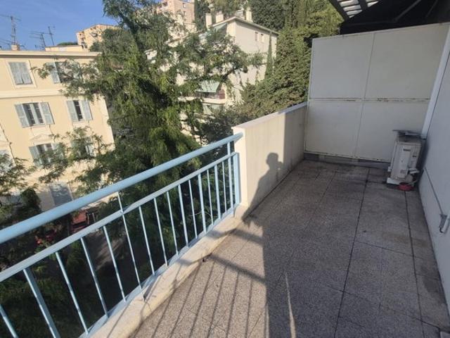 2pièces Terrasse vue dégagéee