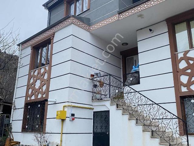 2y Duman Emlak'tan Bağlarbaşında 1+1 Eşyalı Kiralık Daire