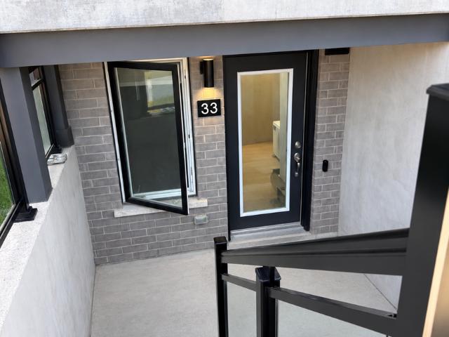 33 940 St. David St. N 33 940 St David Street N Condo for Rent