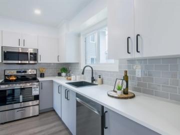 33 15 Beaumaris Road, Edmonton, AB, T5X 5E2 townhouse for sale | Listing ID E4496 | Royal LePage