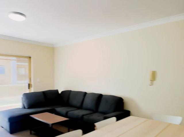 33 39 Wilga St, Sydney