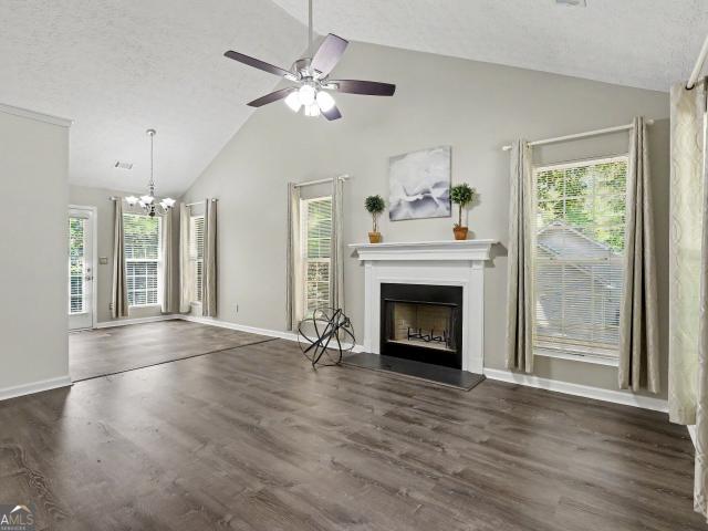 33 Tanager Court