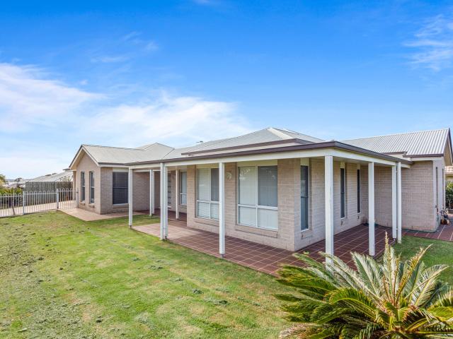 33 Tarlington Street 326 Ramsay Street, Middle Ridge, QLD 4350 House for Rent Ray White Toowoomba Real Estate