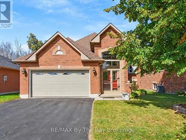 33 Telfer Road, Collingwood, ON, L9Y 5H5 house for sale | Listing ID S13847 | Royal LePage