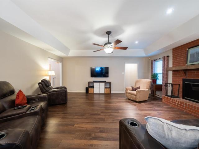 33 Thompson Drive