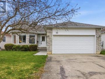 33 Treelawn Boulevard, Perth, ON, K7H 3P1 house for sale | Listing ID X13084 | Royal LePage