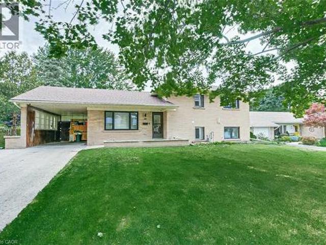 33 Tyrell Street, Simcoe, ON, N3Y 2H2 house for sale | Listing ID 40840 | Royal LePage