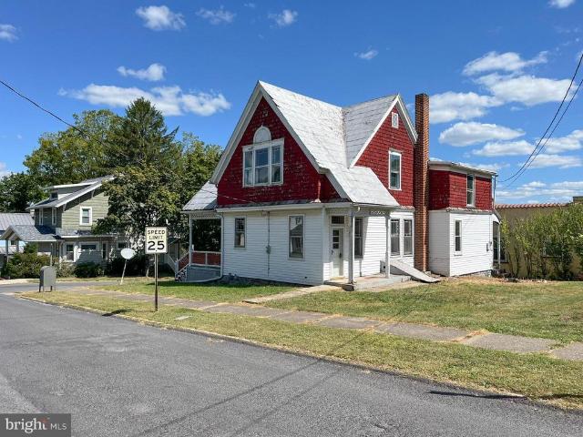 33 W Garber Street