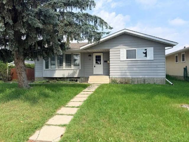 33 Wallace Close