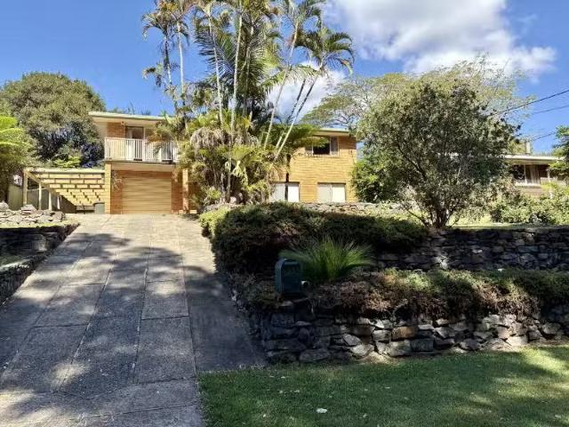33 Wentworth Avenue, COFFS HARBOUR House for rent Listed by S.