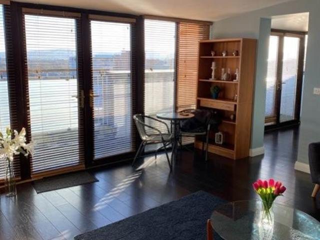 33 Winter Gardens, Penthouse Apartment, Belfast, BT2 8EP