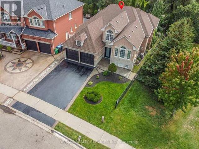 33 Woodvalley Drive, Brampton, ON, L7A 1Z4 house for sale | Listing ID W13804 | Royal LePage