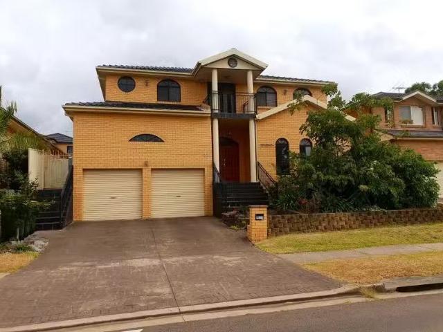 33 Wyattville Drive, WEST HOXTON House for rent Listed by One.