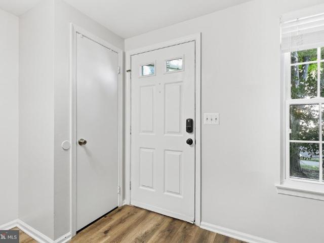 33 Alden Court