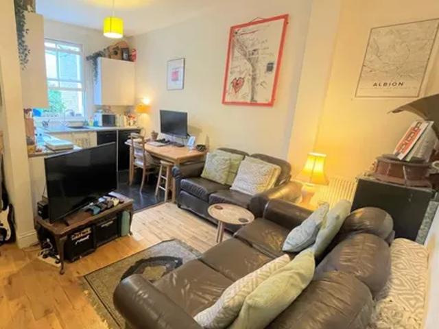 33 Allen Road, London, N16 8RA, United Kingdom | 4 bed apartment for rent #139070652 | Rentberry