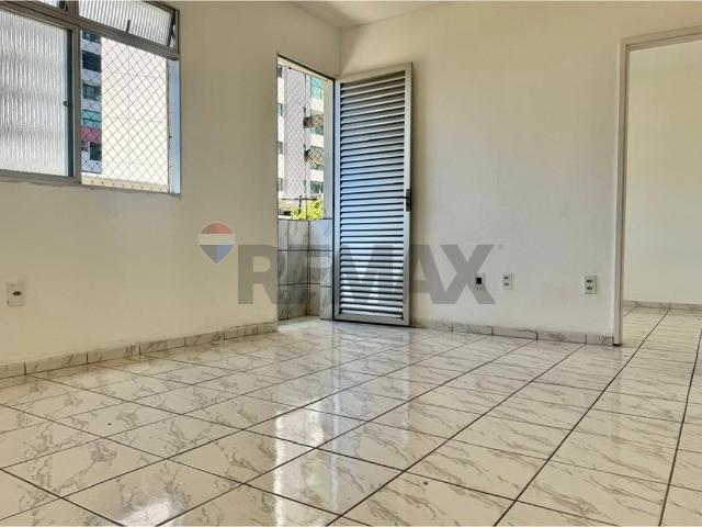 33 Área Útil Apartamento Alugar, 1 Dormitórios localizado em Rua Carlos Borromeu, 123 De frente para o Mercado da Encruzilhada Encruzilhada, Recife, Pernambuco, 52041150 | Brasil