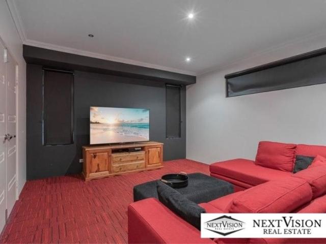33 Aubin Grove Link, Aubin Grove