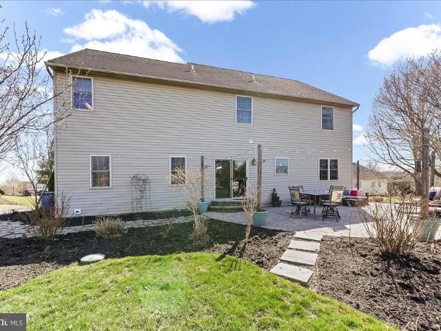 33 Bandon Circle