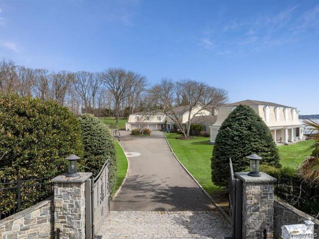 33 Beach Road