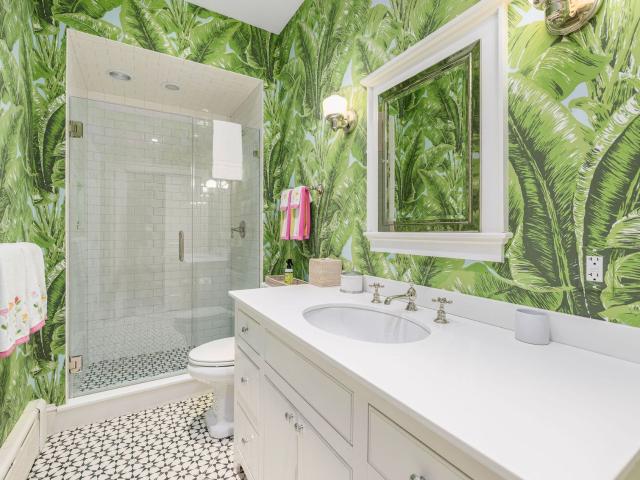 33 Beacon Hill Road, Newport, US, RI