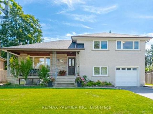 33 Belleglade Court, Toronto, ON, M9M 2W3 house for sale | Listing ID W13823 | Royal LePage