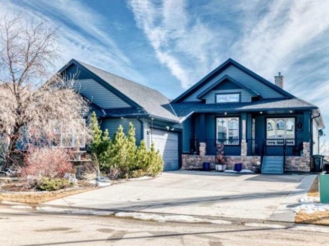 33 Boulder Creek Manor Se, Langdon, AB, T0J 1X3 house for sale | Listing ID A2291 | Royal LePage