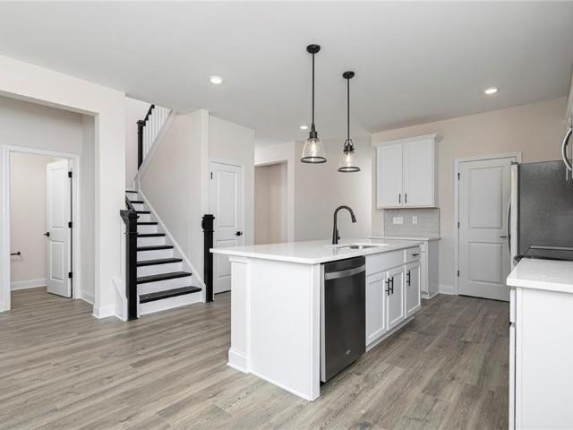 33 Cantrell Court