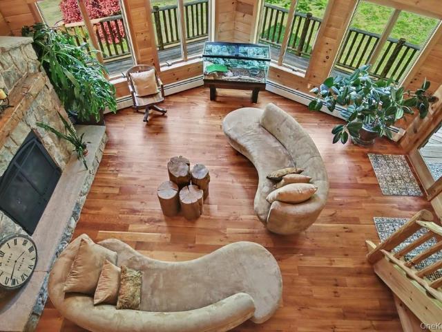 33 Cimarron Road